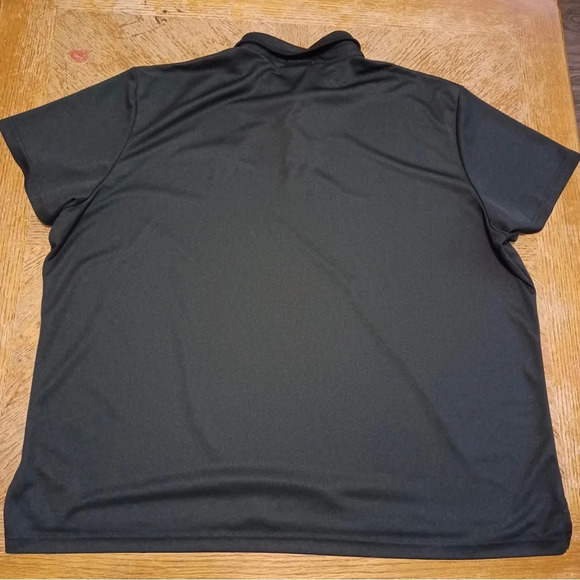 Authentic Tesla Men’s Black Polo Shirt Size 4XL 100% Polyester - Picture 2 of 6